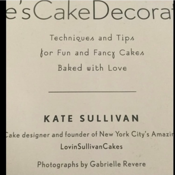 Kate’s Cake Decorating -book - Picture 5 of 6